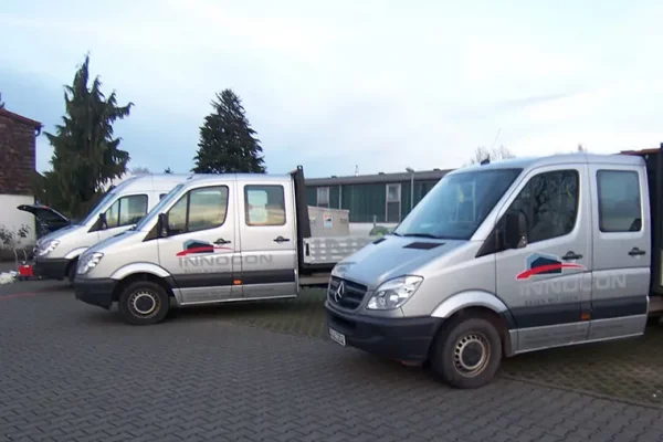 fairscape-messebau-messeplanung-messelogistik-frankfurt-autobeschriftung-2 Autoverklebung für Innocon.